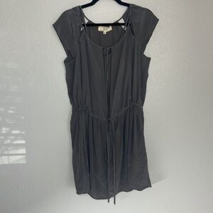 Vanessa Bruno Athe Women's 100% Silk Gray Dress Size 36 Small Layered Cinched